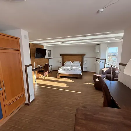 Schoene Aussicht Renoviert 3*