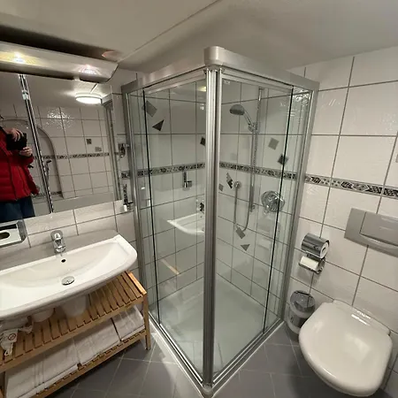 Schoene Aussicht Renoviert Отель 3*