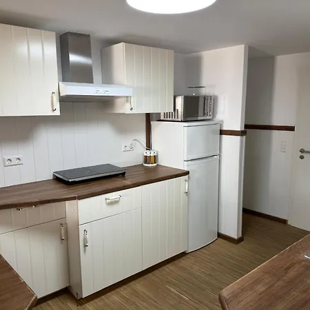 Schoene Aussicht Renoviert Отель 3*