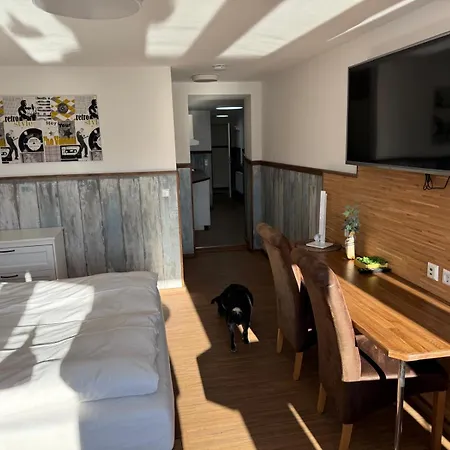 Schoene Aussicht Renoviert Отель